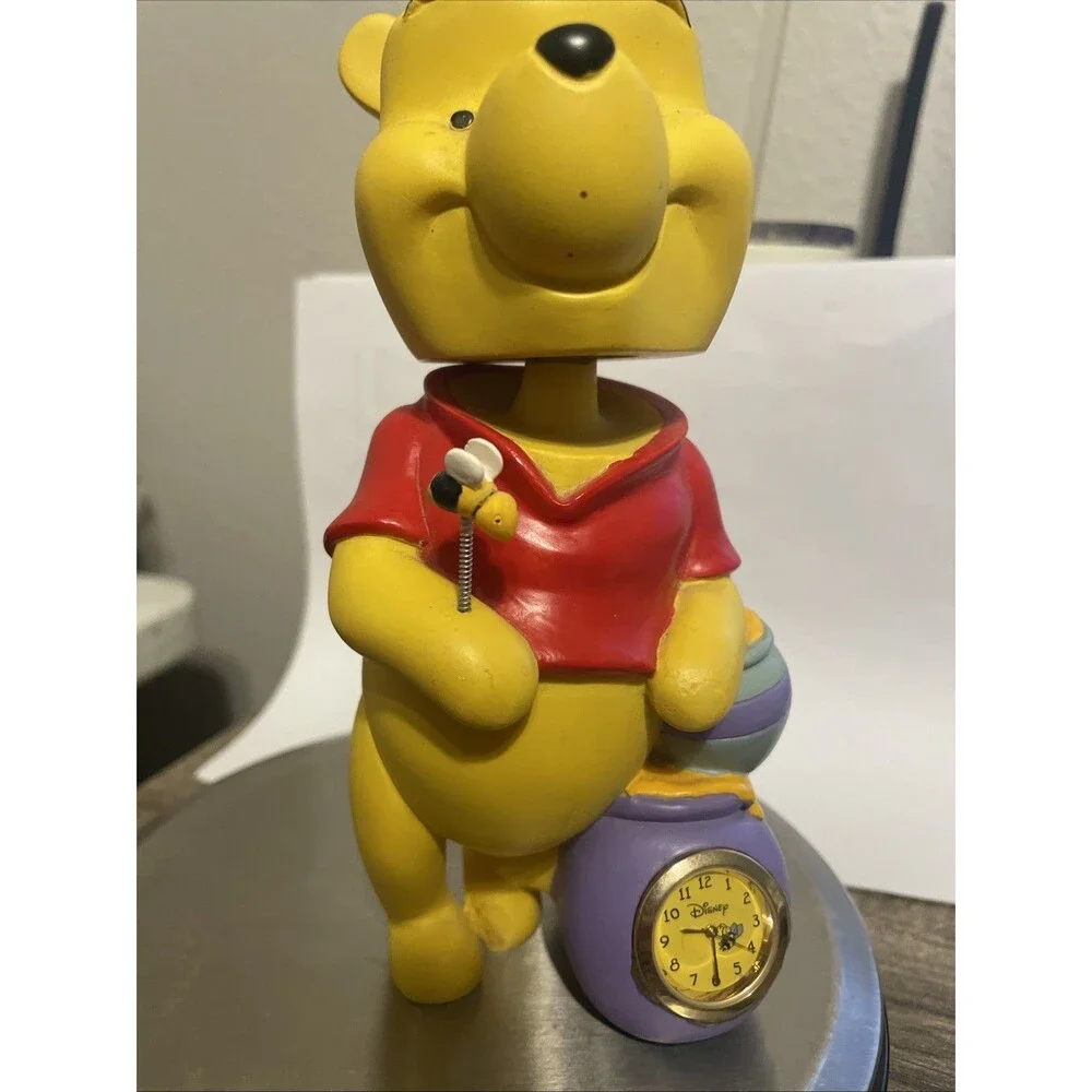 Vintage Winnie the Pooh Honey Pot Clock, Bumblebee Bobble Head